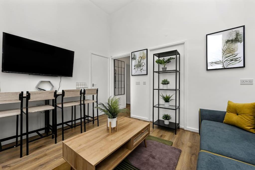 Cosy Place Near Camden Town Apartament *